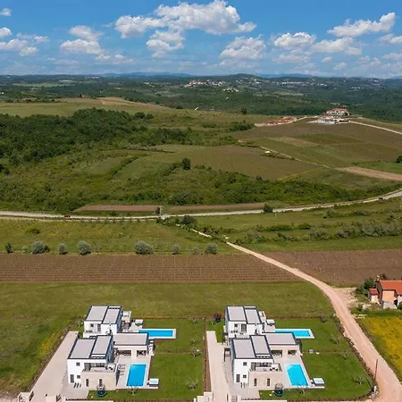 Prázdninový dům Estate Brtonigla