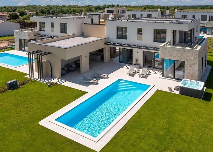 Estate Brtonigla