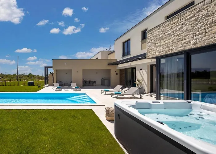 Estate Ferienhaus Brtonigla