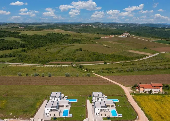 Ferienhaus Estate Brtonigla