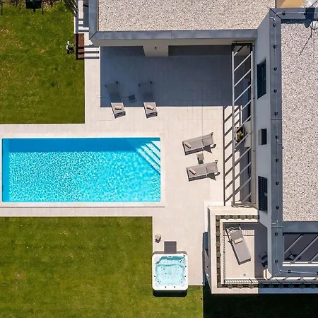 Casa vacanze Estate Brtonigla